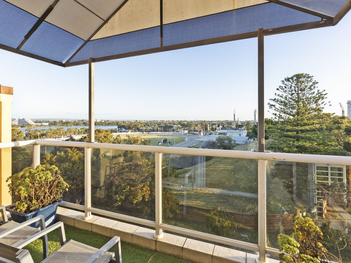 4 / 28 Nile Street, East Perth