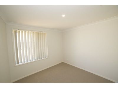 20 Hindmarsh Esplanade, Dubbo