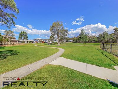 62 Red Gum Crescent, Wakerley