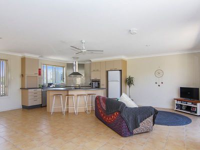 2 / 19 Boundary Street, Forster