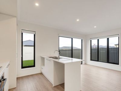 54 Templemore Road, Beveridge