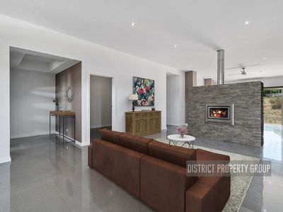 785 Howes Creek Road, Mansfield