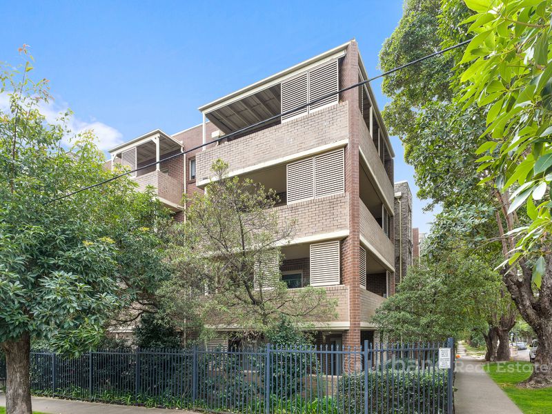 45 / 11- 19 Mandemar Avenue, Homebush West