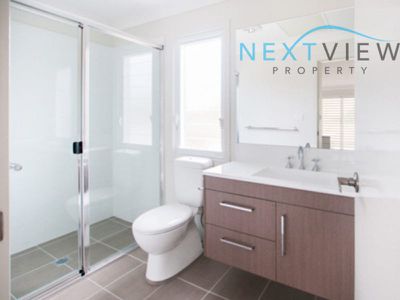 2 / 164 Broadmeadow Road, Broadmeadow