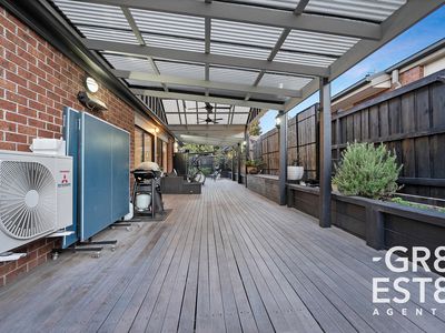 10 REDLEAF CLOSE, Hampton Park