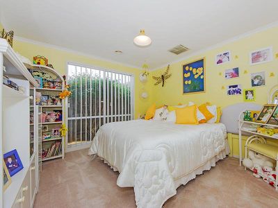 21 Meadow Way, Tarneit