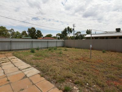 9 Watts Close, Boulder