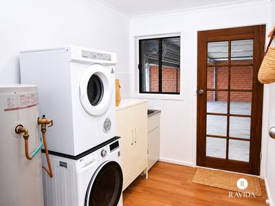 4 FLETCHER ROAD, Beechworth