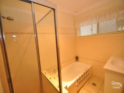 2 Timberi Drive, Dubbo