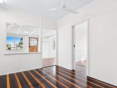 249 Little Spence Street, Bungalow