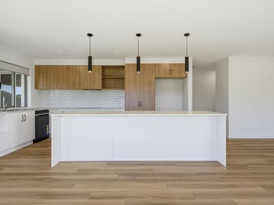 2 Gumnut Court, George Town
