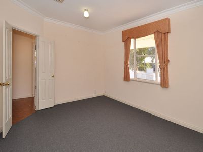 12 Rainsford Loop, Boulder