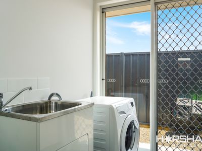 9 Stephens Street, Horsham
