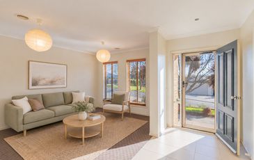 45 Grange Circuit, Beaconsfield