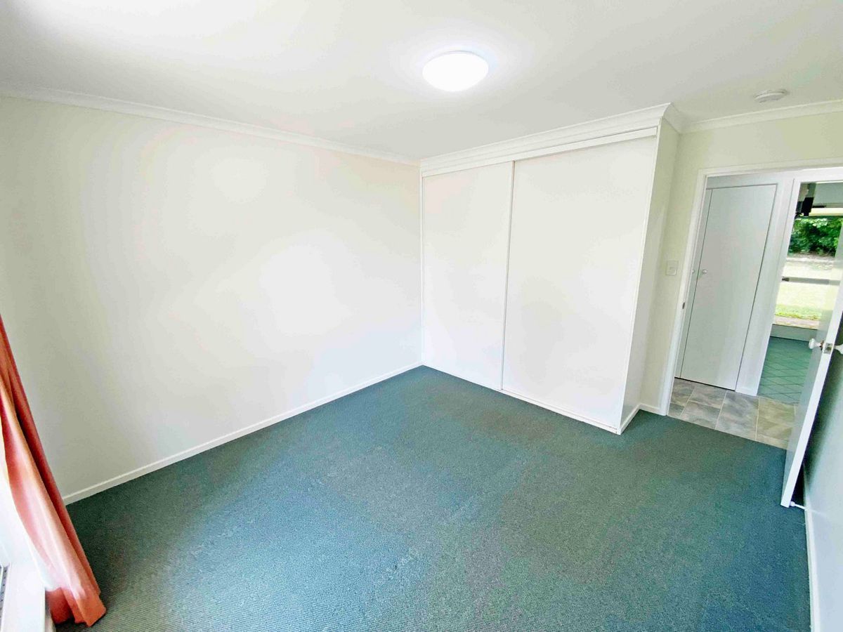 22 Panoramic Drive, Atherton