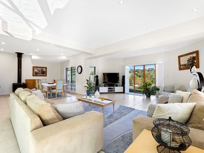 2 Dromedary Terrace, Narooma