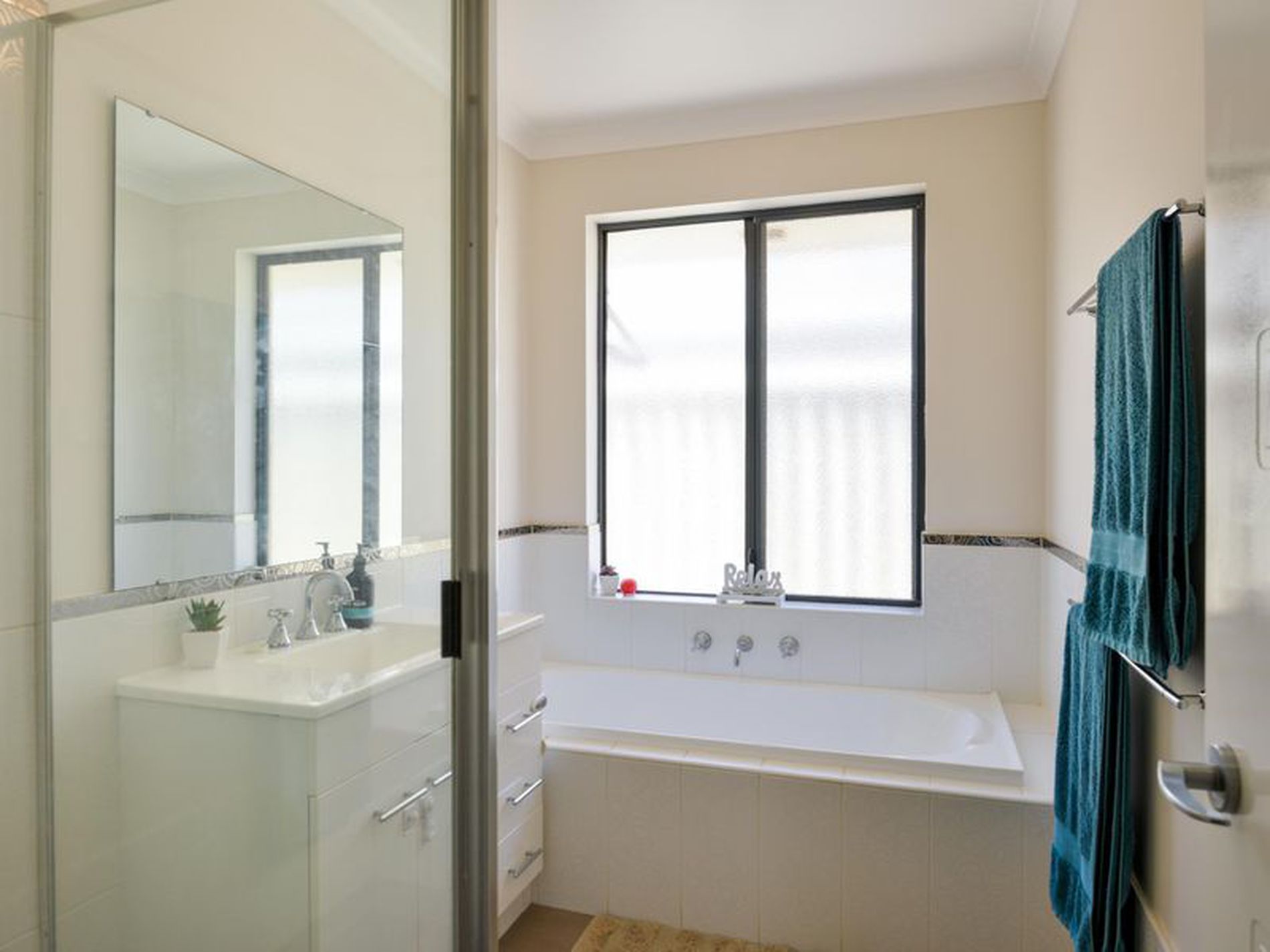 32 Wingate Street, Somerville