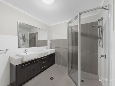 15 / 448 OXLEY AVENUE, Redcliffe