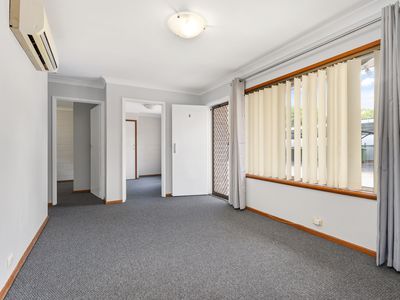 2 / 199 ALEXANDRA STREET, East Albury