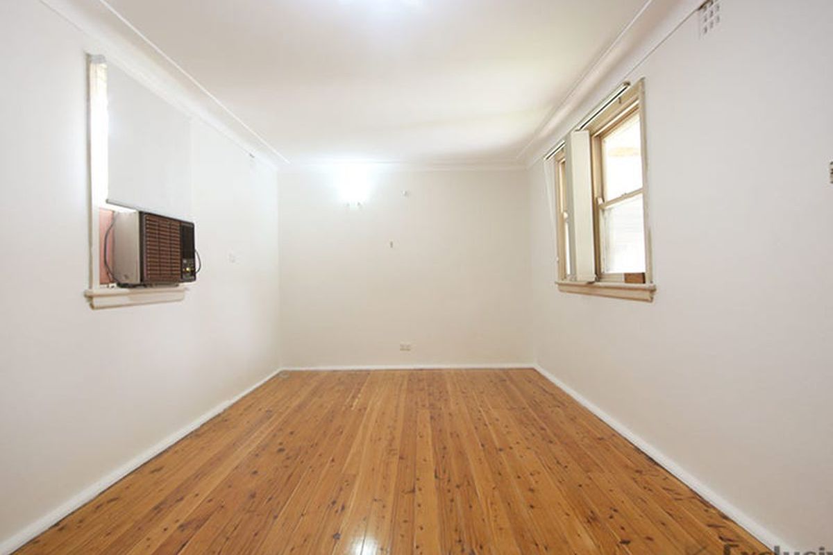 19 Harry Avenue, Lidcombe