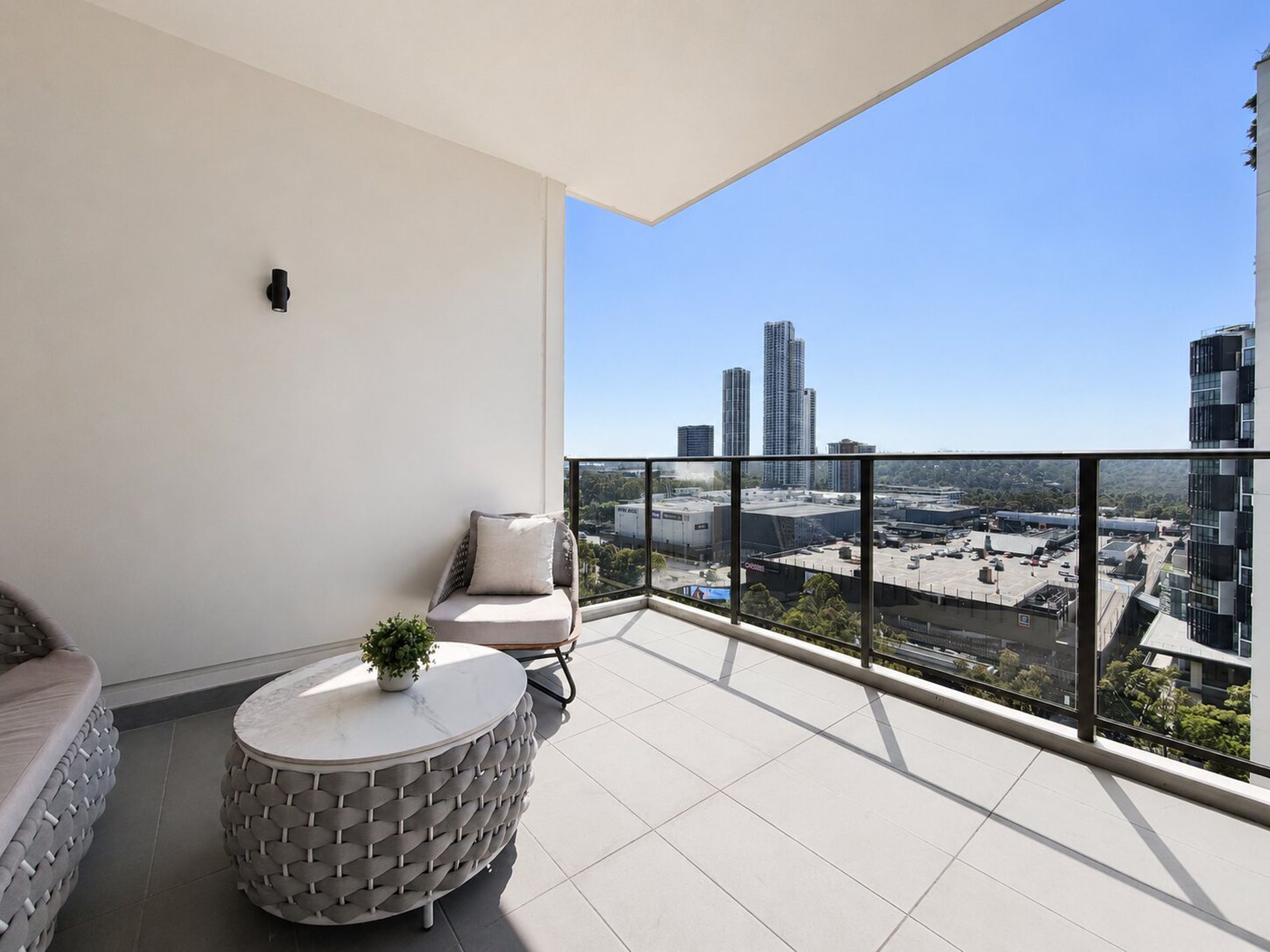 B1606 / 82 Waterloo Road, Macquarie Park