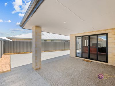 10 Klondyke Street, Piara Waters