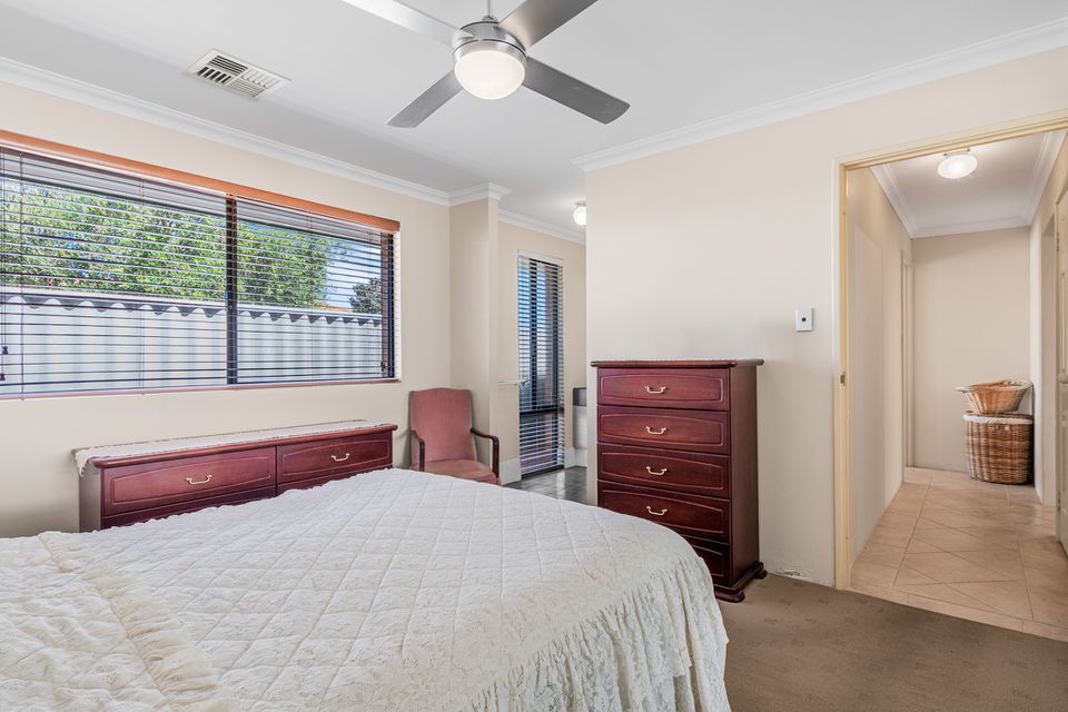 22 Rhapsody Close, Shoalwater