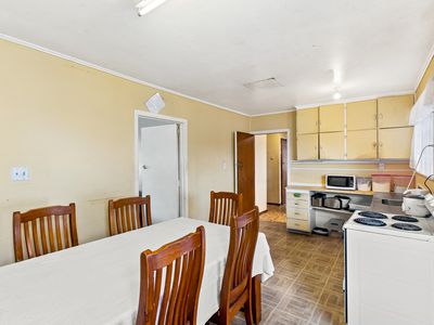 6 Julian Place, Otara
