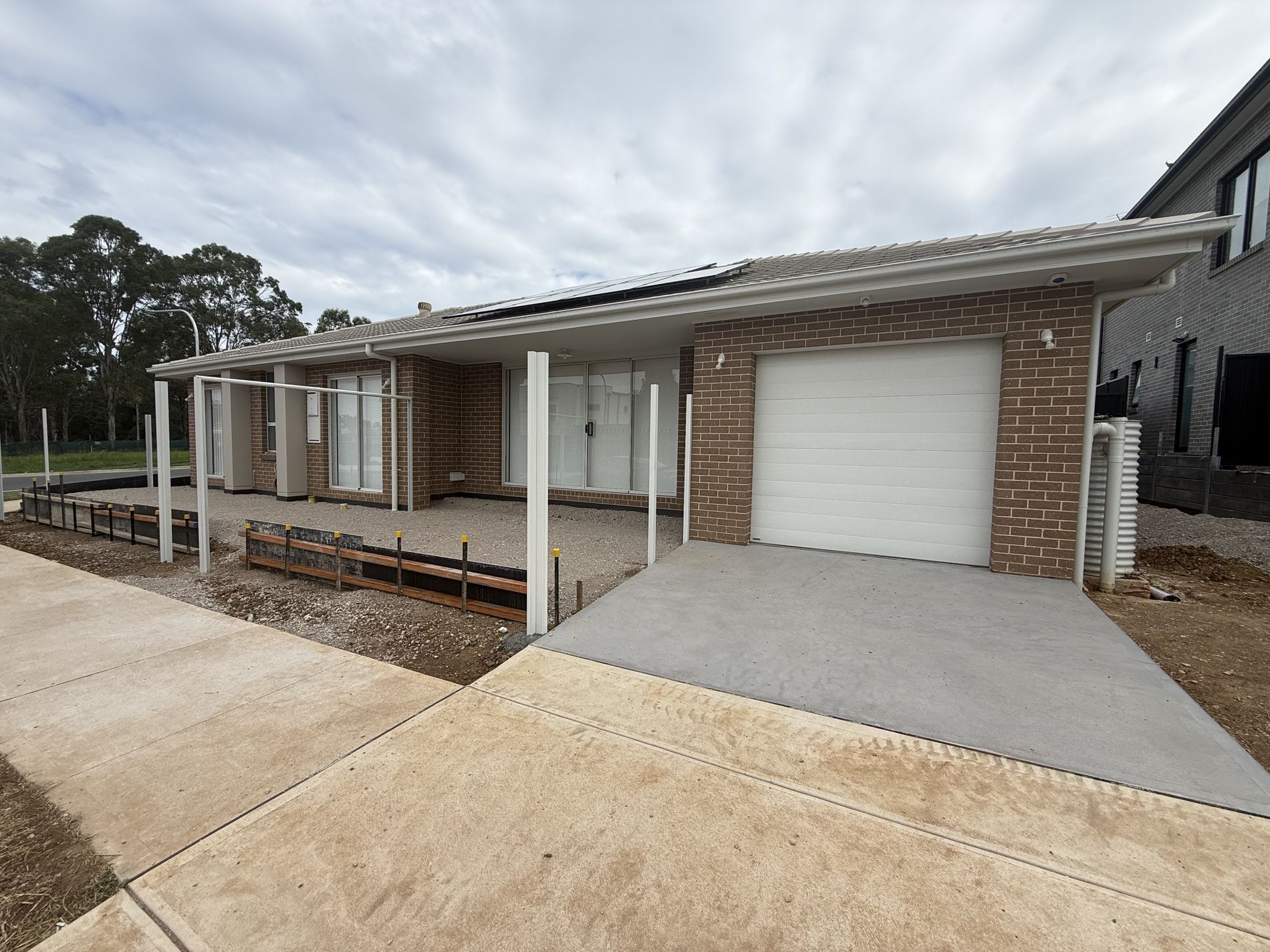 8 Driftway Street, Austral