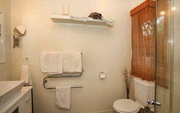 40 Railway Avenue, Beaconsfield