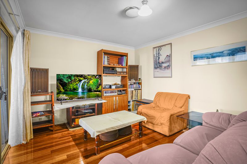 5 Coringle Place, Woodcroft