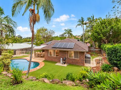 11 Washbrook Crescent, Petrie