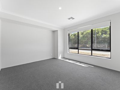 30 FURLING GROVE, Baldivis