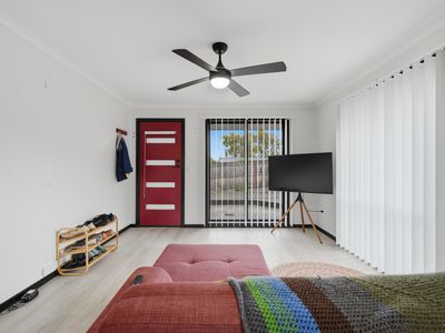 2 / 25 Walkers Avenue, Newnham