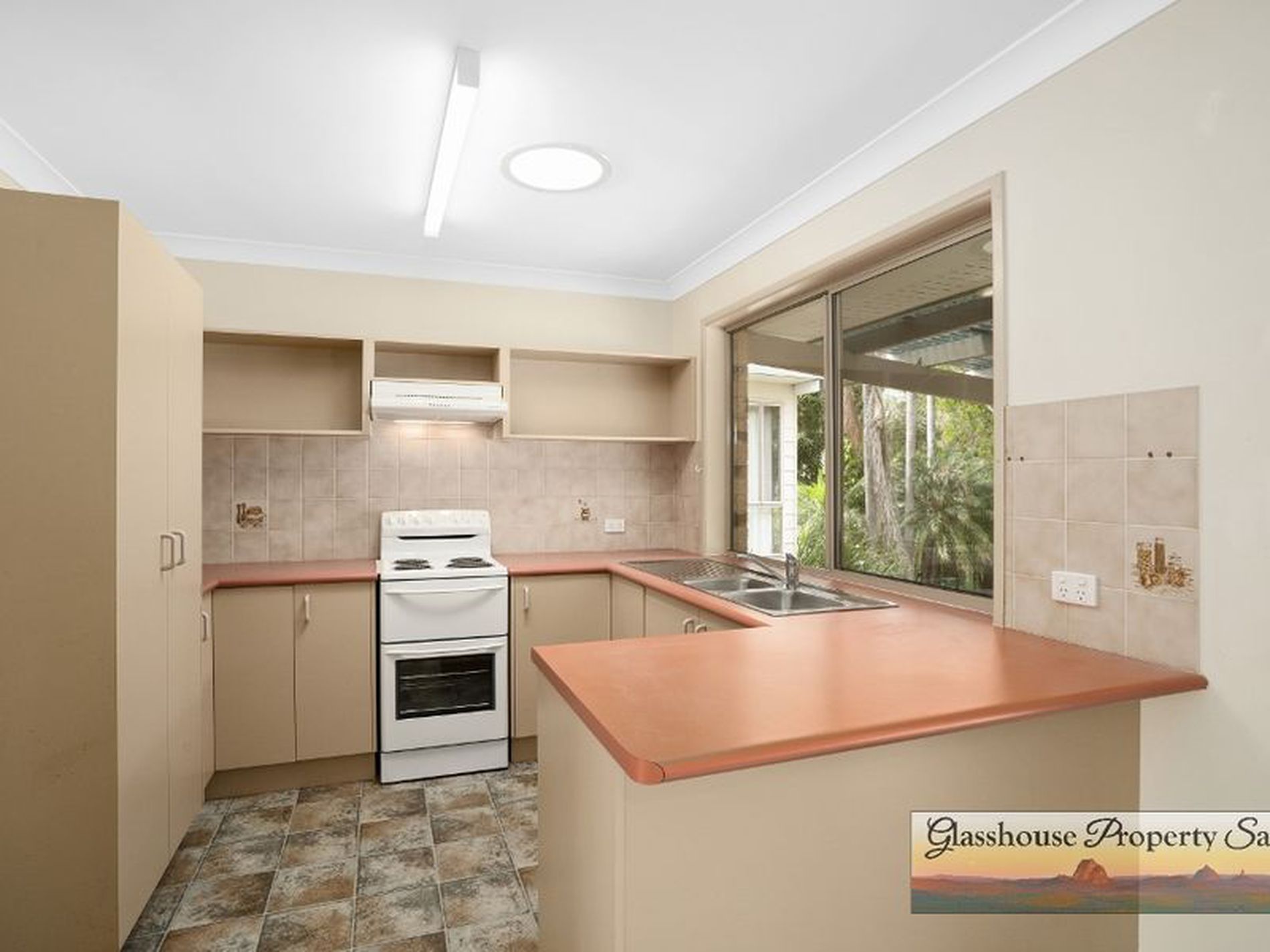 90 Thompson Road, Beerwah Glasshouse Property Sales