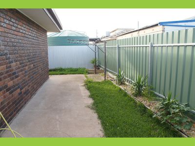 4 / 17 Stawell Road, Horsham