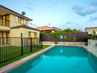 1 Viewridge Way, Molendinar