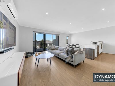 11 Sugar Glider Way, Craigieburn