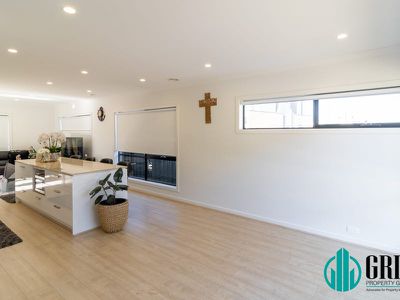 5 Regatta Drive, Craigieburn