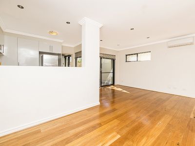 24 Waddell Road, Palmyra