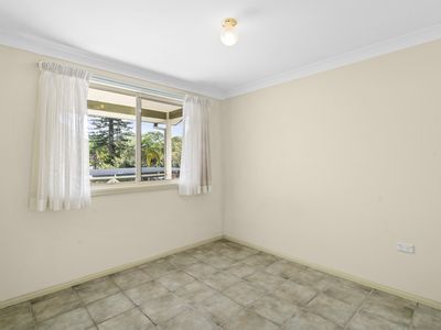 35 Hillcrest Road, Mirrabooka