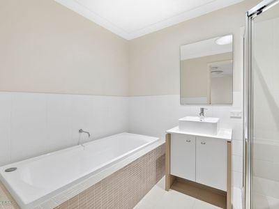 14 Grevillea Crescent, Lidcombe