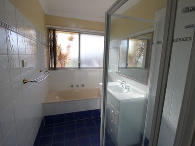 2 / 3-5 Summerfield Place, Barrack Heights