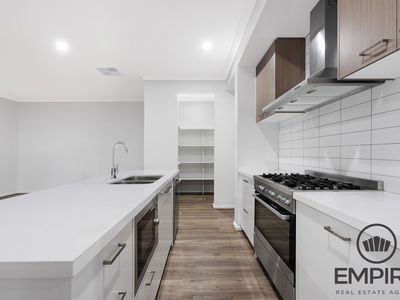 7 Westerfolds St, Clyde North