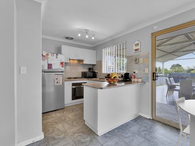 10 Redfox Crescent, Huntingdale