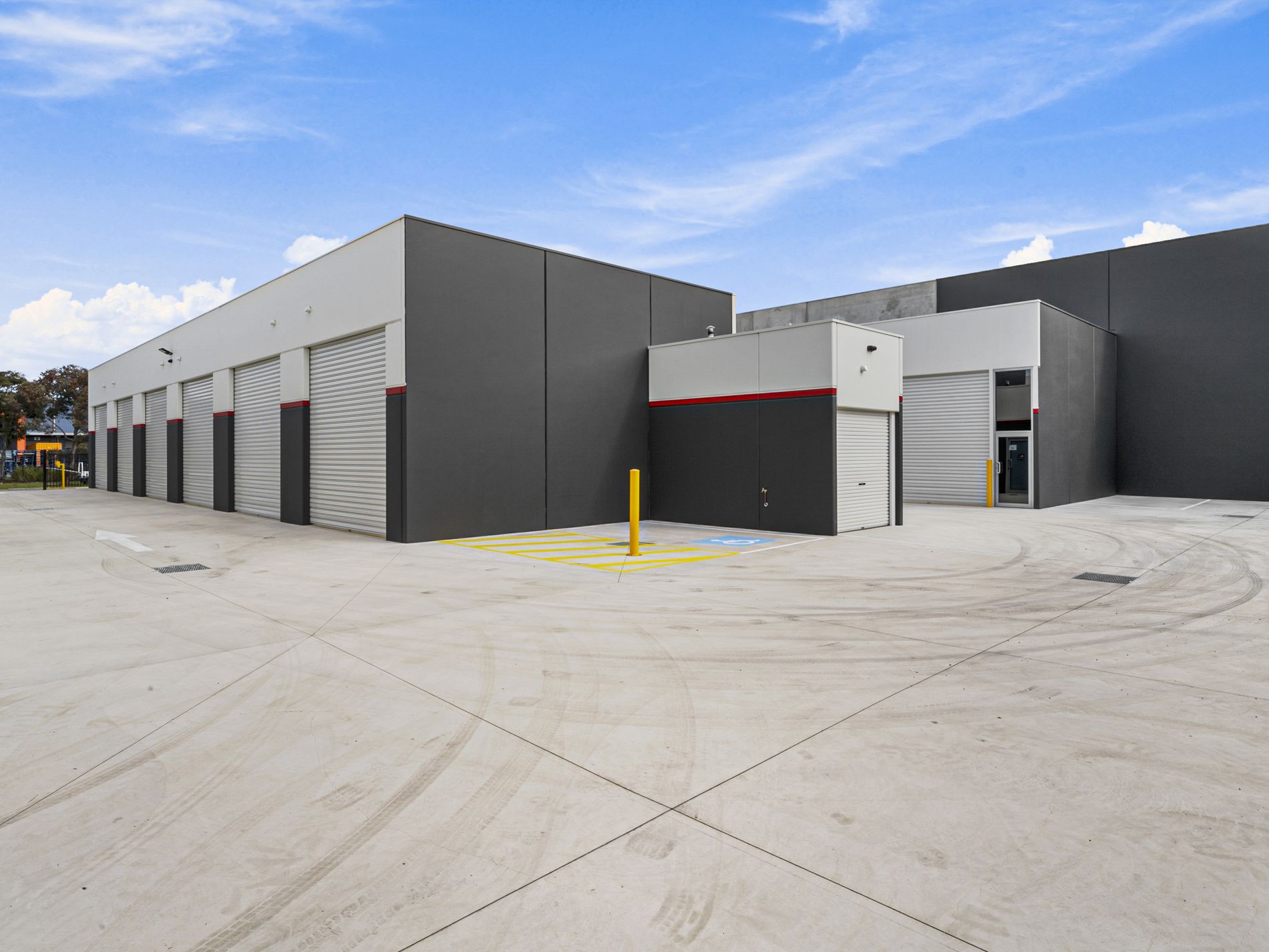 23-25 Jordan Close, Altona