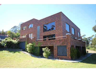 371 Princes Highway, Eden