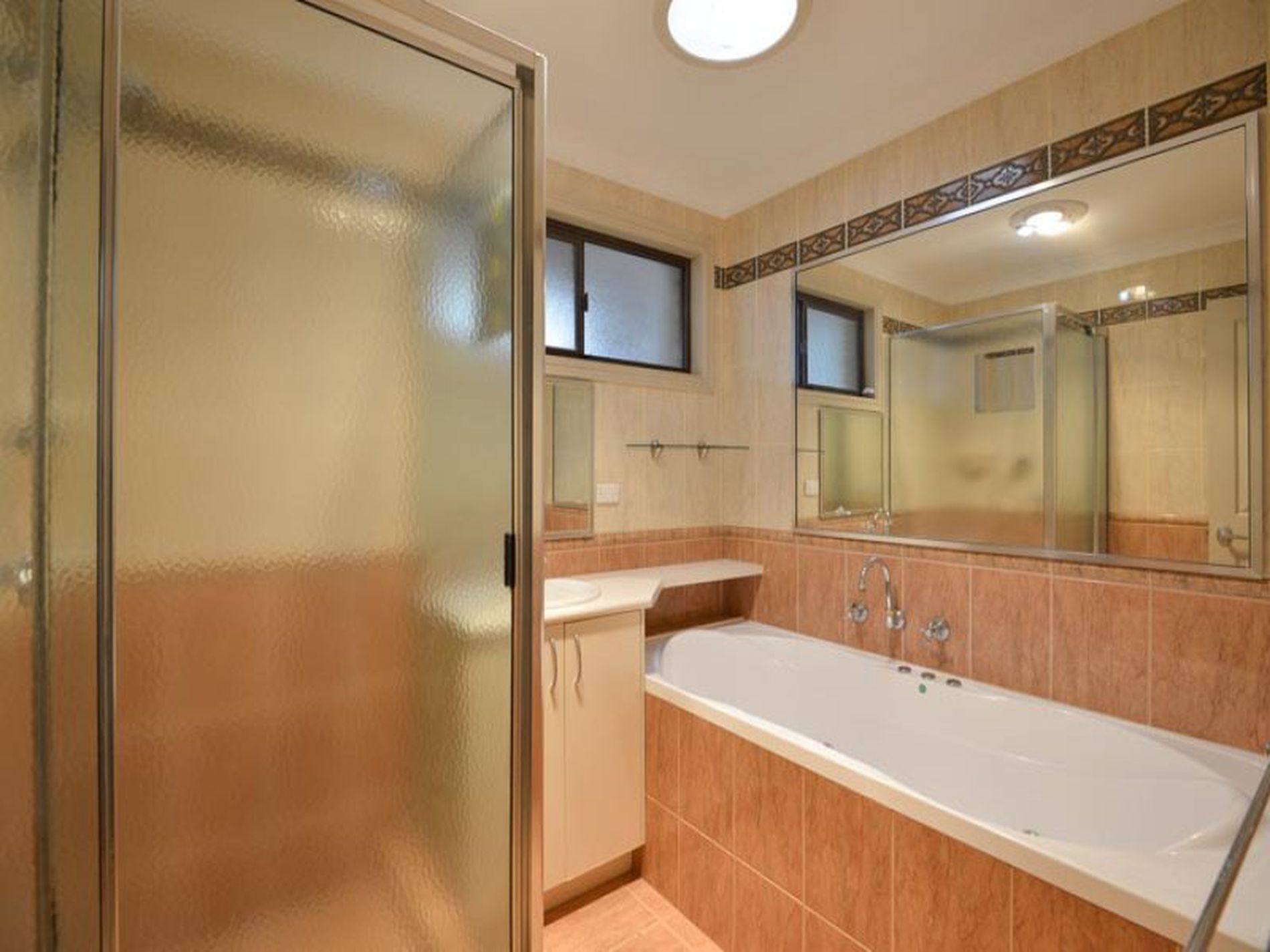 1 / 13 Parsons Street, Piccadilly