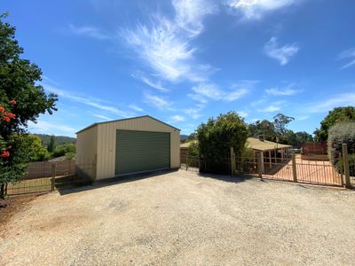 7A Hamilton Valley Court, Lavington