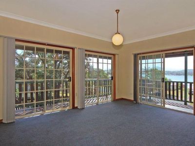 37 Lakeview Parade, Primbee